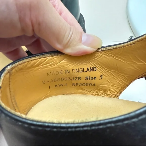 Vintage Dr Marten Mary Janes - Picture 4 of 6